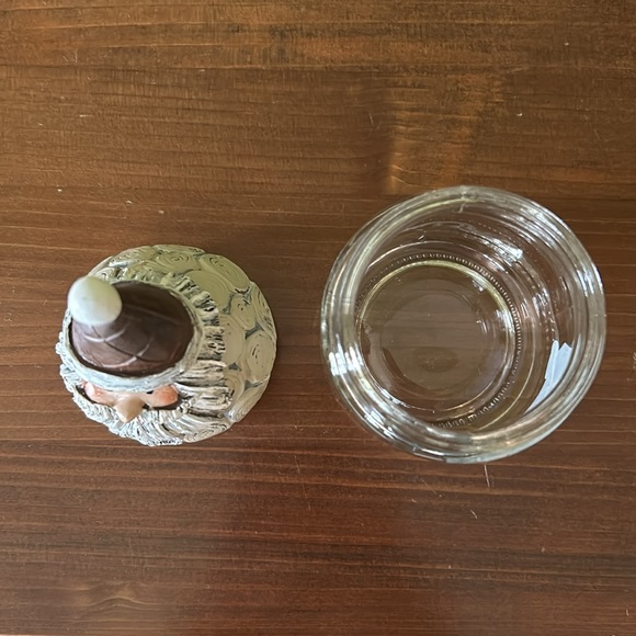 Santa Glass Container - Picture 5 of 6